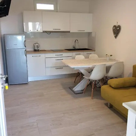 شقة In With Sea View, Terrace, Air Conditioning, Wifi 4492-1