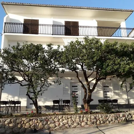 شقة In With Sea View, Terrace, Air Conditioning, Wifi 4492-1